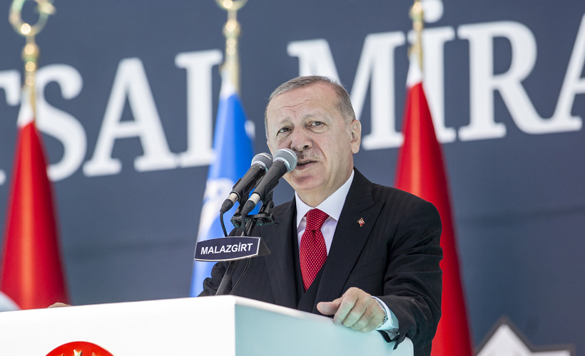 Erdoğan:Türkiye Akdeniz\'de de Ege\'de de Karadeniz\'de de hakkı olanı alacaktır.\