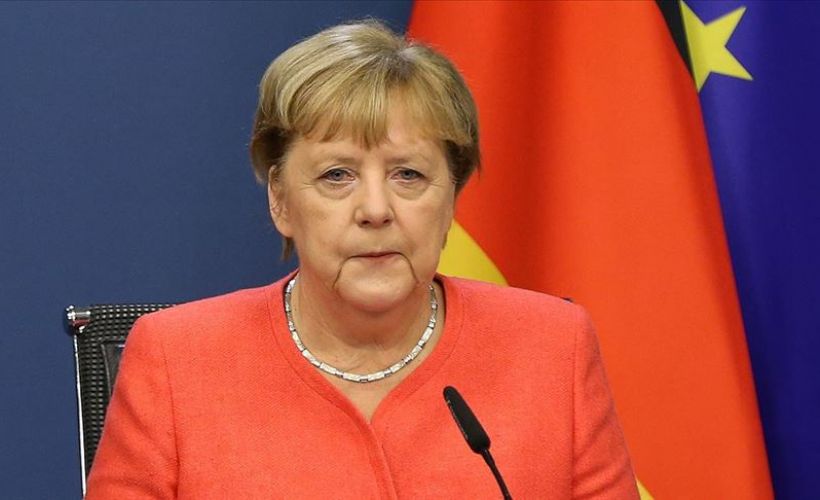 Merkel: AB ile Türkiye vize serbestisi konusunu görüşecek