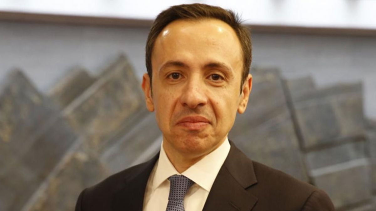 Özbaş görevden alındı