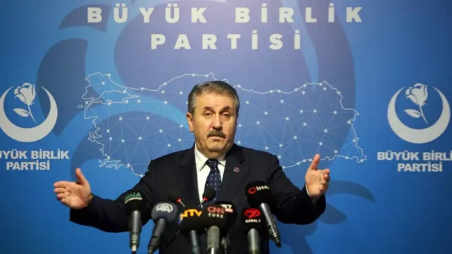 Destici’den dikkat çeken emekli maaşı çıkışı!