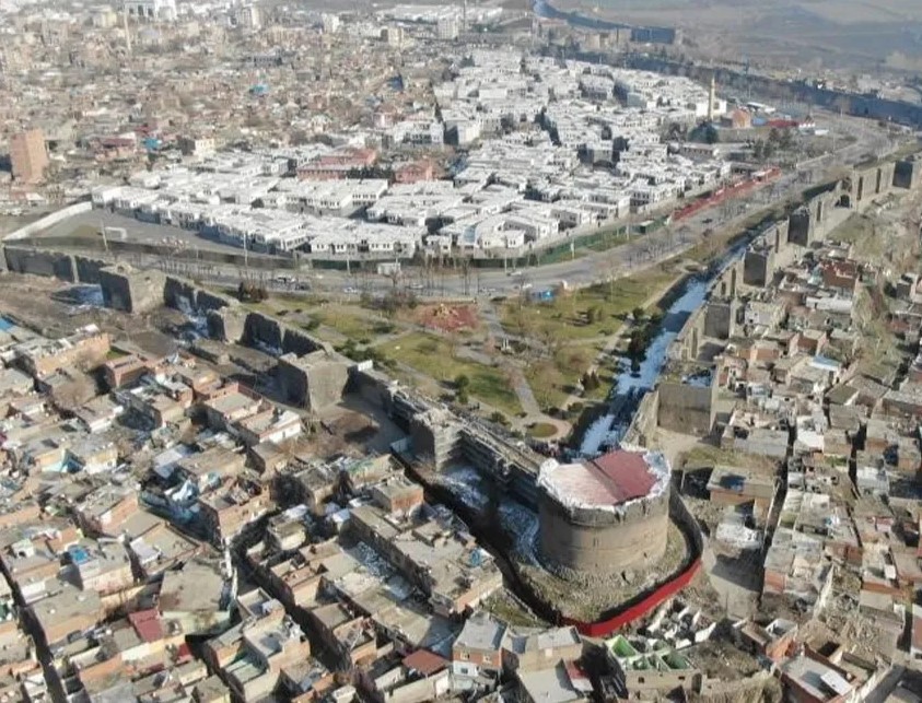 Diyarbakır’da eylem ve etkinlikler yasaklandı
