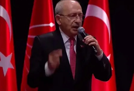 Kılıçdaroğlu alternatif CHP grubunda konuştu.