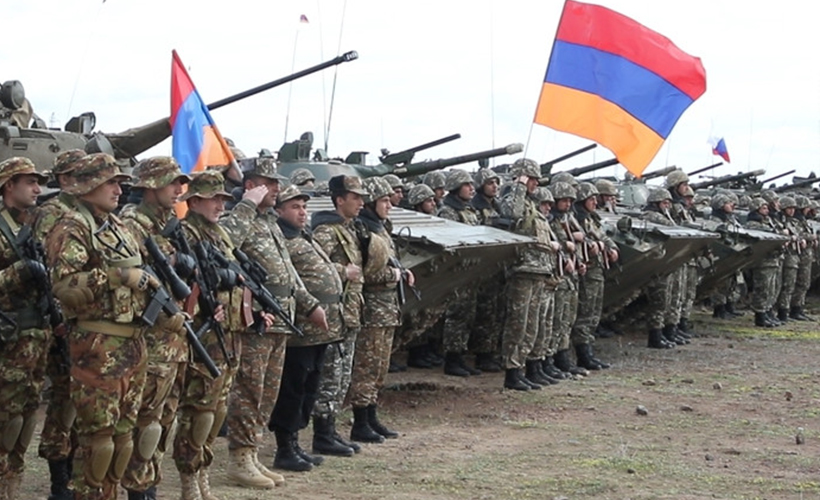 Rusya, Ermenistan’ı gizlice silahlandırıyor