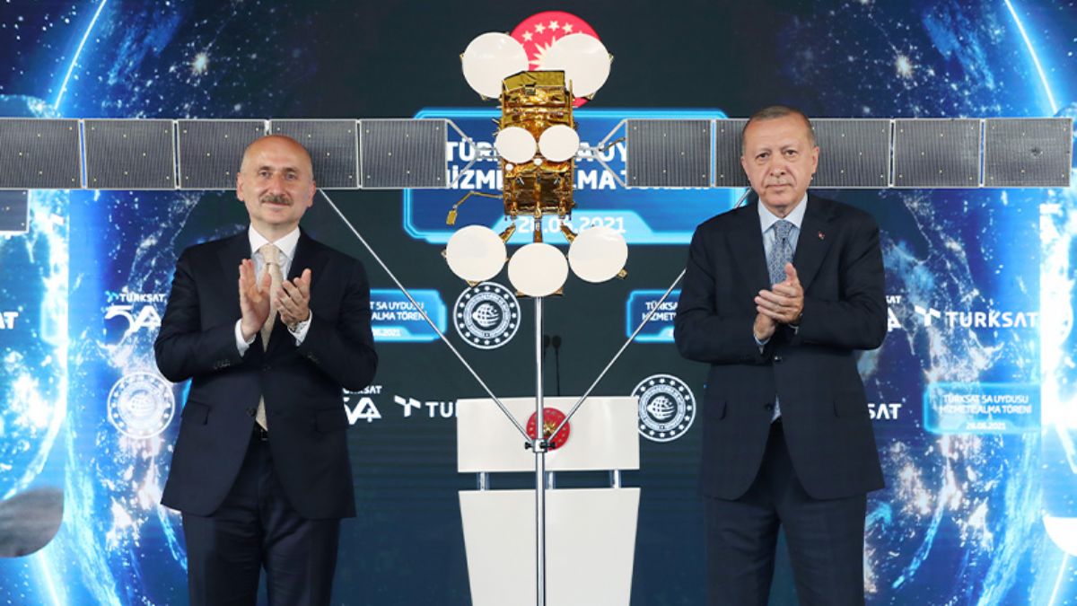 Türksat 5A uydusu hizmete