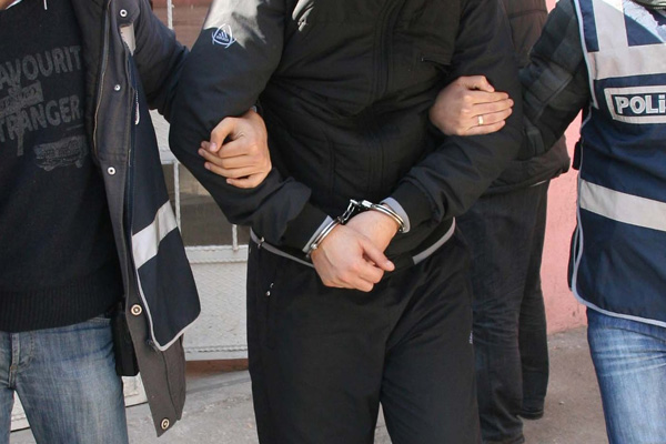 İstanbul polisinden Tırpan