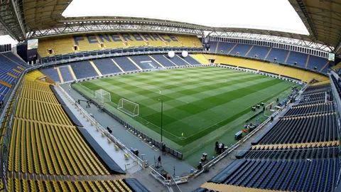 Fenerbahçe taraftarı maça alınmayacak