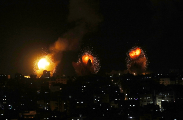 İsrail Gazze ve Lübnan'a saldırı başlattı!